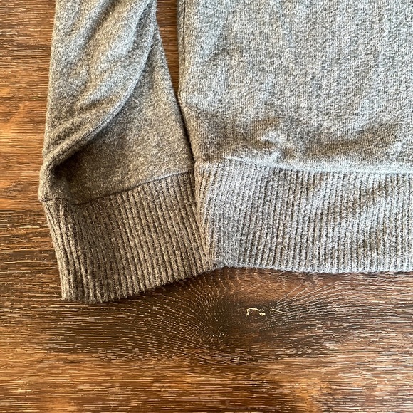 American Eagle top - Picture 11 of 15